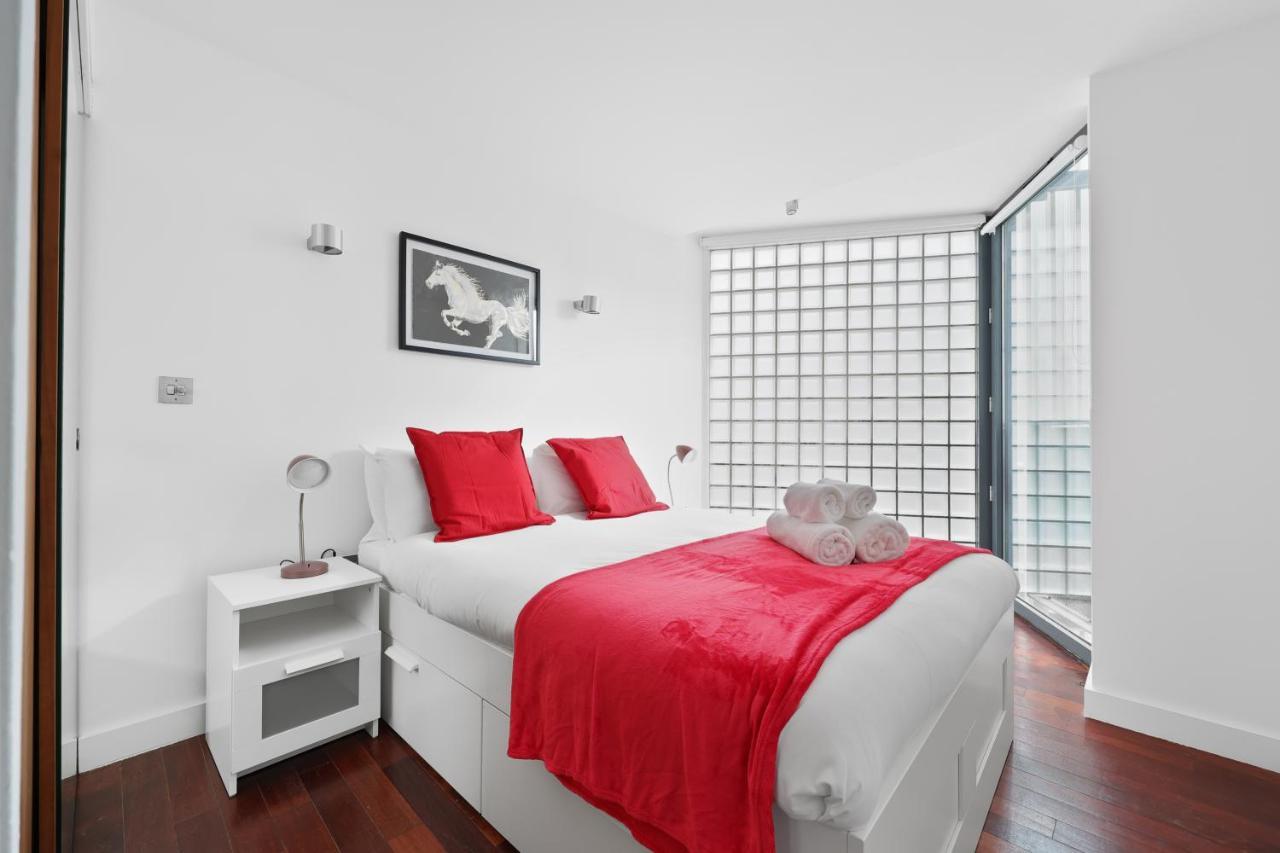 2 Bedroom Short Term & Flexible Renting Shoreditch With Free Wifi & Balcony Appartamento *