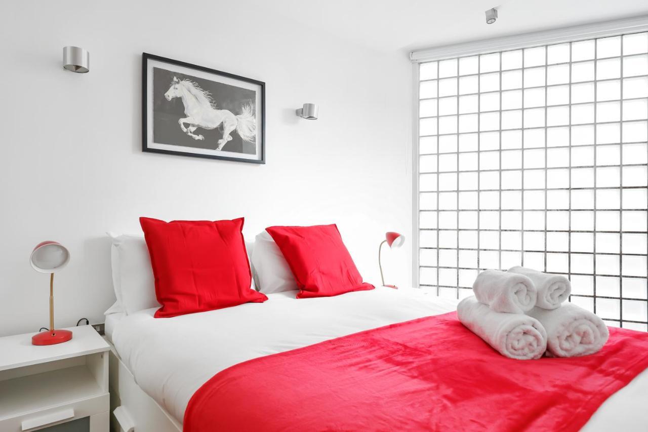 2 Bedroom Short Term & Flexible Renting Shoreditch With Free Wifi & Balcony *