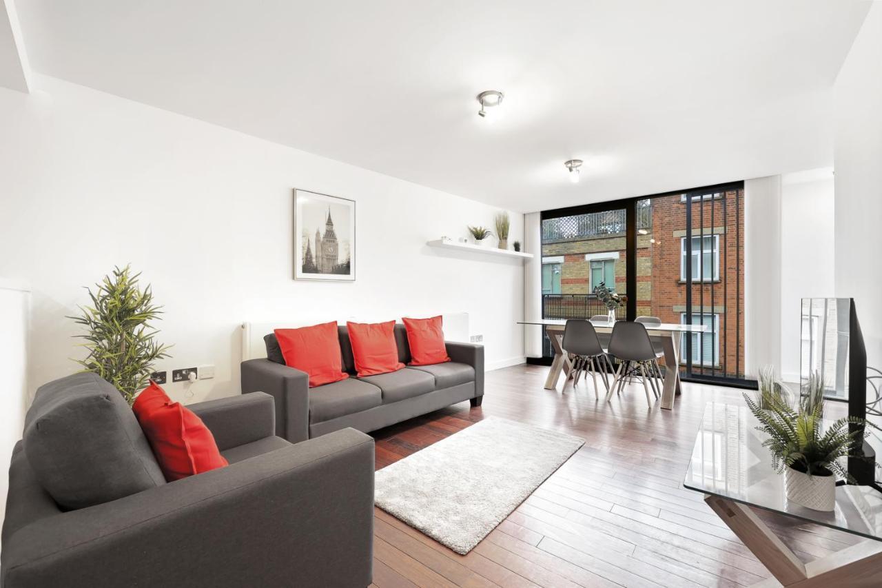 2 Bedroom Short Term & Flexible Renting Shoreditch With Free Wifi & Balcony * Londra