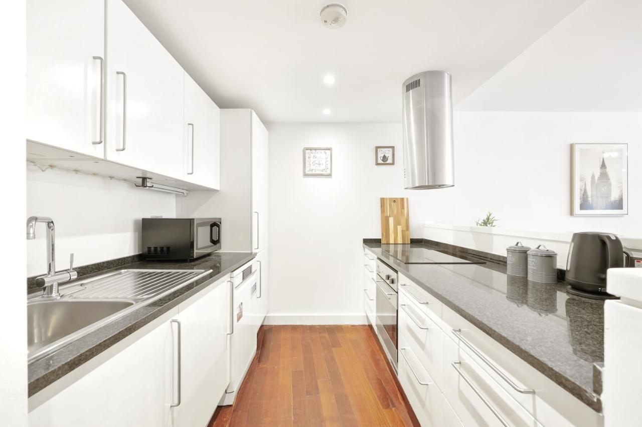 2 Bedroom Short Term & Flexible Renting Shoreditch With Free Wifi & Balcony Appartamento