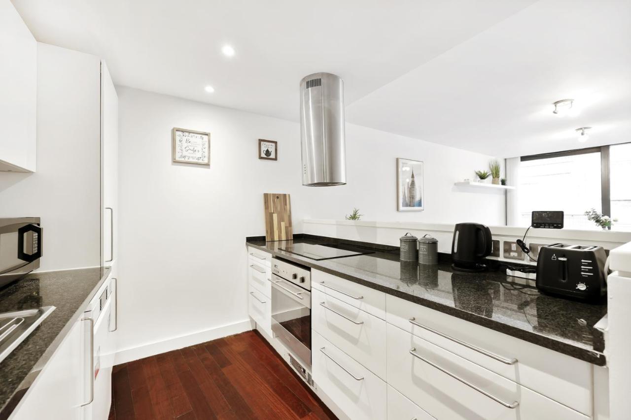 Appartamento 2 Bedroom Short Term & Flexible Renting Shoreditch With Free Wifi & Balcony